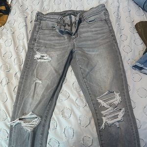 Grey skinny jeans